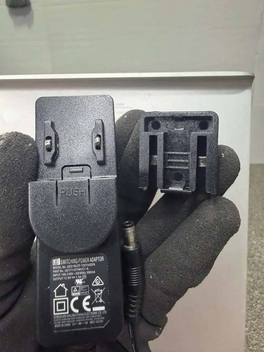 UE Switching Power Adaptor UES18LCP-120150SPA 12V 1.5A